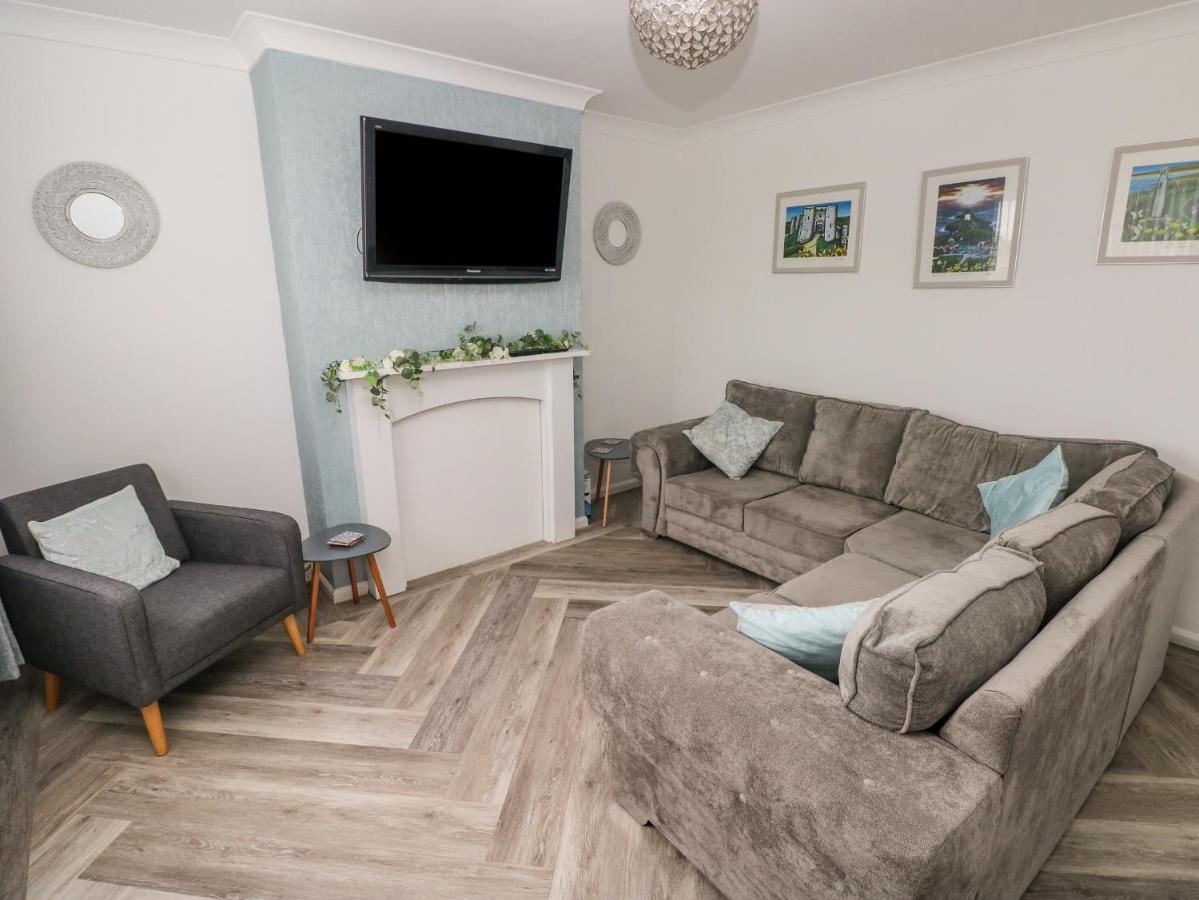 Cwtch Ar Y Mor Vila Burry Port Exterior foto