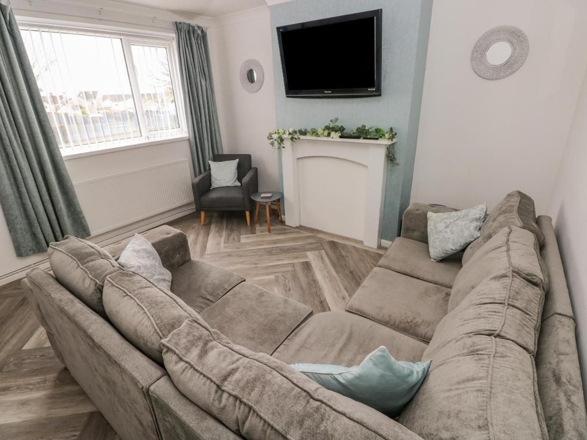 Cwtch Ar Y Mor Vila Burry Port Exterior foto